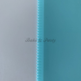 Cake Shaper/Scraper "Serrated"