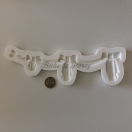 Bake & Party Specials - "Large Ribbon Swag"