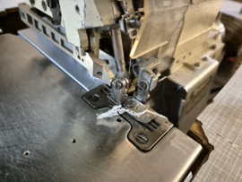 Yamato AZ8003-O4DF 3-draads overlock