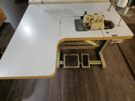 Yamato AZ8003-O4DF 3-draads overlock