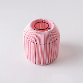 Prikkabel met roze lampenkapjes