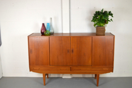 teak halfhoog dressoir