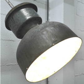 industriële wandlamp