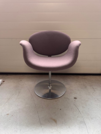 Artifort Little Tulip F163 stoel, in meerdere kleuren op bestelling leverbaar!!