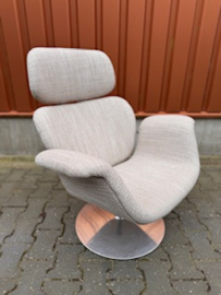 Artifort fauteuil Big Tulip F545 van Pierre Paulin 