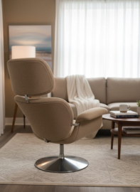 Artifort fauteuil Big Tulip F545 van Pierre Paulin