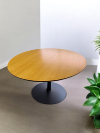 Artifort Circle (Clarion) tafel