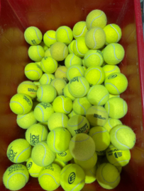 100 gebruikte tennisballen