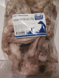 HAAKS®B.A.R.F Konijnenoren met vacht 250gr