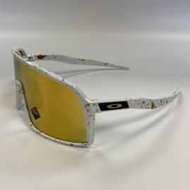 Oakley Sutro - White / splash gold.