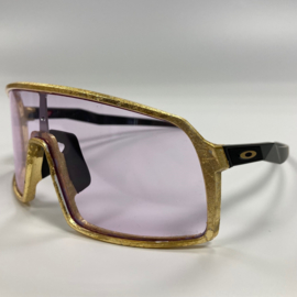 Oakley Sutro - 24K Gold Low Light