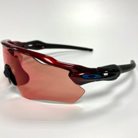 Oakley Radar EV - Red Fade