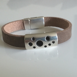 Bruin leren armband met element