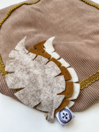 PIETENMUTS - Rib beige (gouden randje)