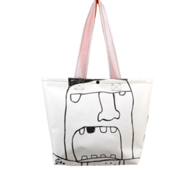 Shopper M