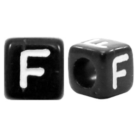 Letterkraal vierkant zwart wit F