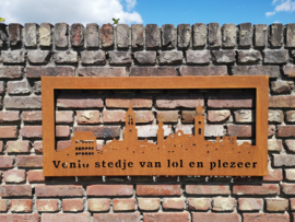 Skyline-Venlo-Wanddecoratie-met-Tekst 954 x 424 x 15mm