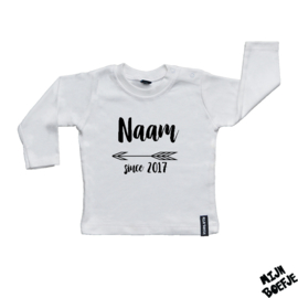 Baby t-shirt Eigen naam SINCE