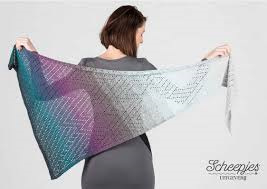 Miry Shawl  van Doris van der Waals