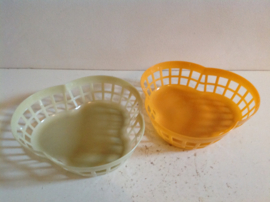 Set plastic mandjes.
