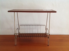 Lectuurbak / bijzettafel. Jaren 60 / 70.