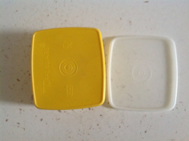 Tupperware. Bakje.