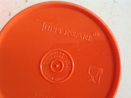 Voorraadbus. Tupperware.