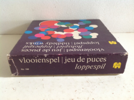 Vlooienspel.