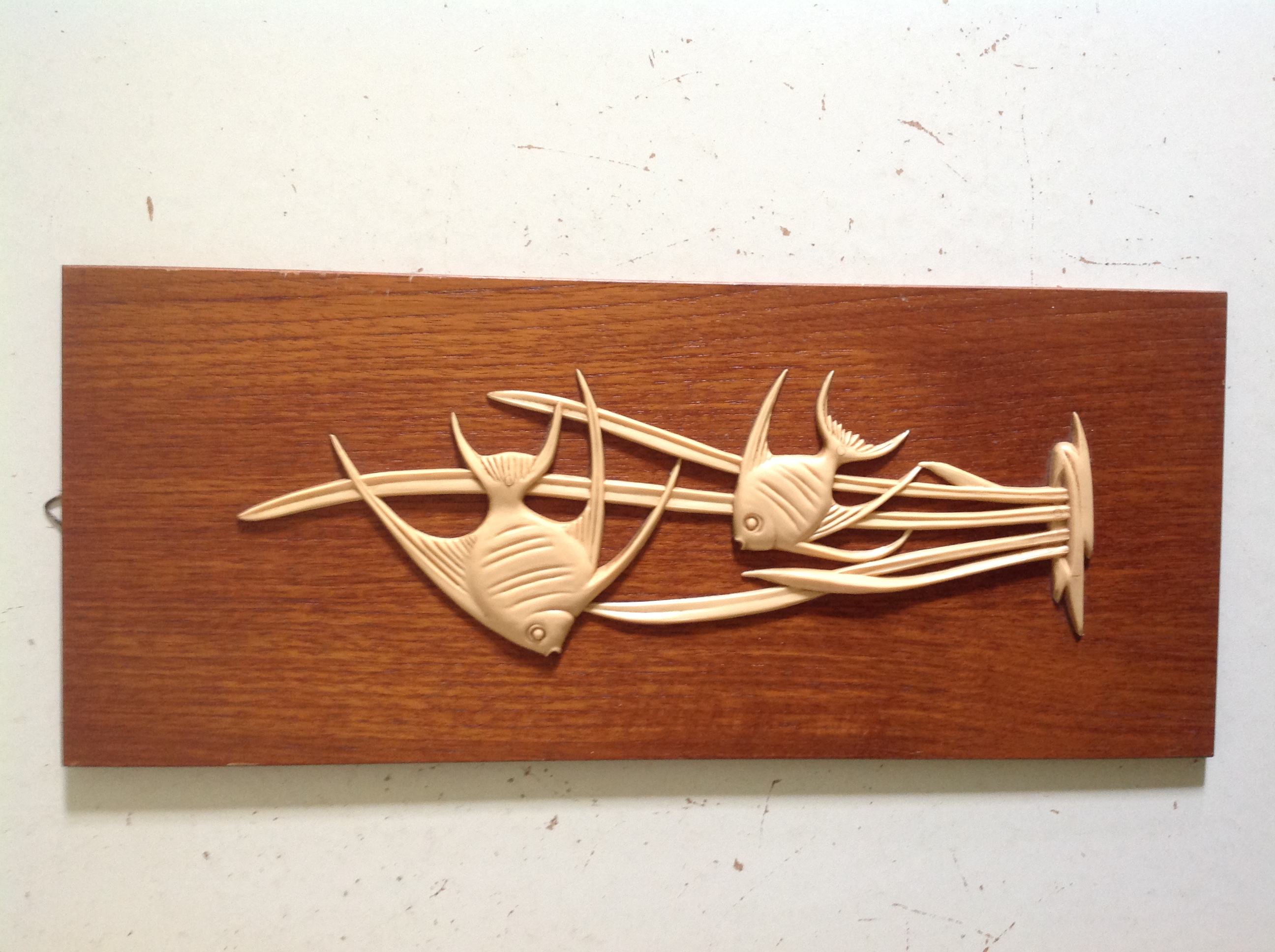 Wanddecoratie.  Vissen in de waterplanten.