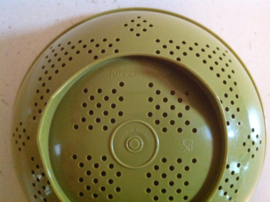 Vergiet. Tupperware.