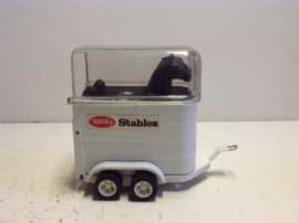 Tonka. Truck met paardentrailer.