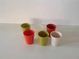 Tupperware. Set van 6  eierdopjes.