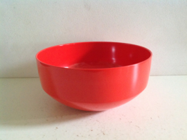 Schaal. Rood en groot. Deens design.