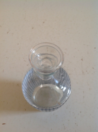 Borrelset. Glazen fles met 6 glazen. 60’s.