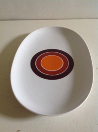 Serveerschaal. Ovaal.  33 cm.
