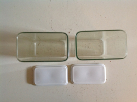 Kleine voorraadbus. Mepal.