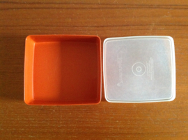 Tupperware. Opbergbakje.