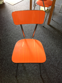 Formica stoel. Brabantia. Oranje.