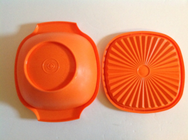 Voorraadbak. Tupperware.