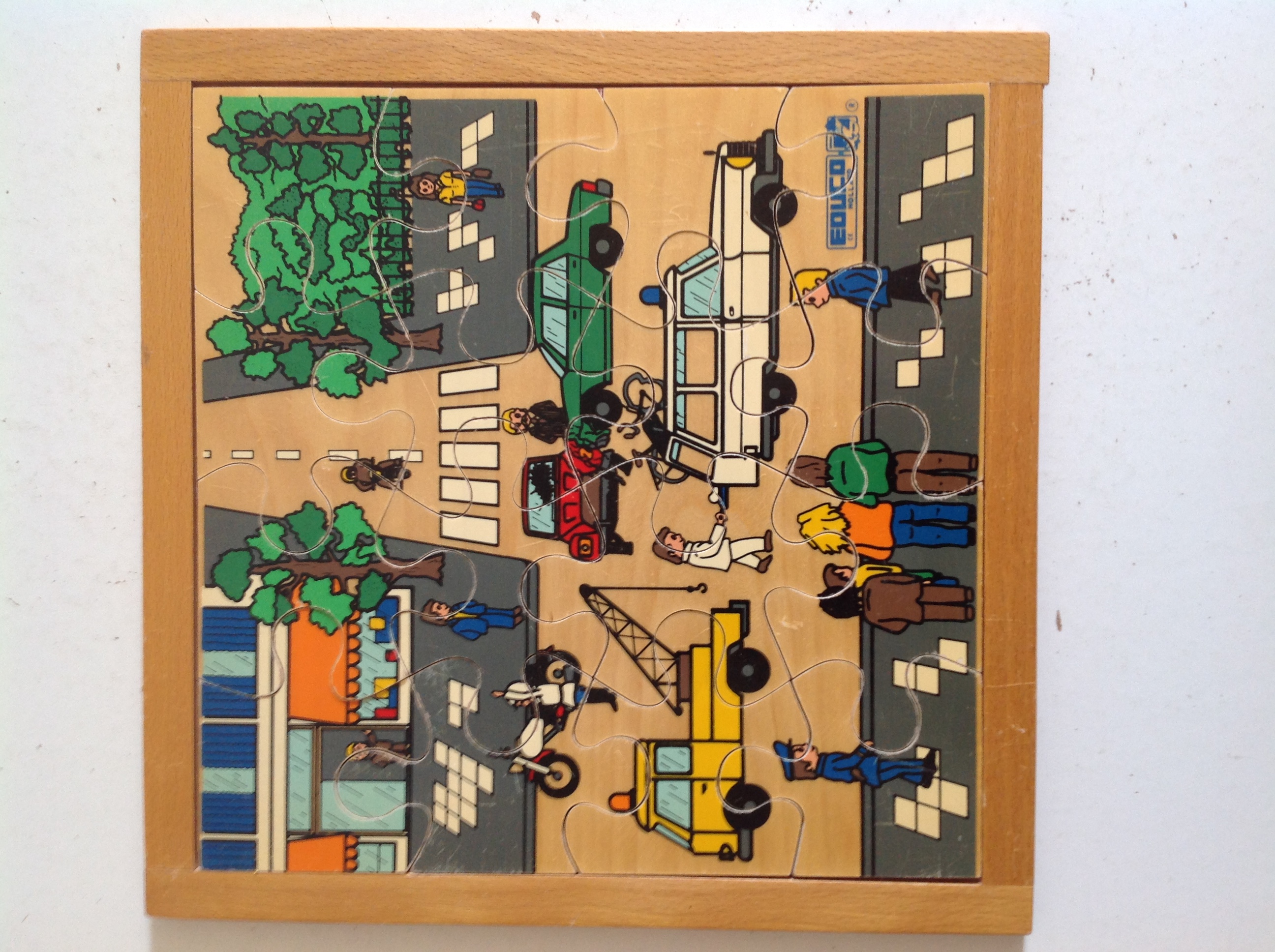 Puzzel. Educo.