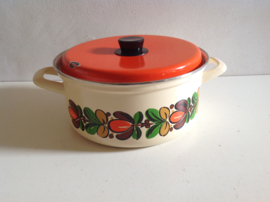 Emaille pan. 70’s.