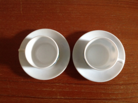 Kop en schotel. Arcopal. Lotus.