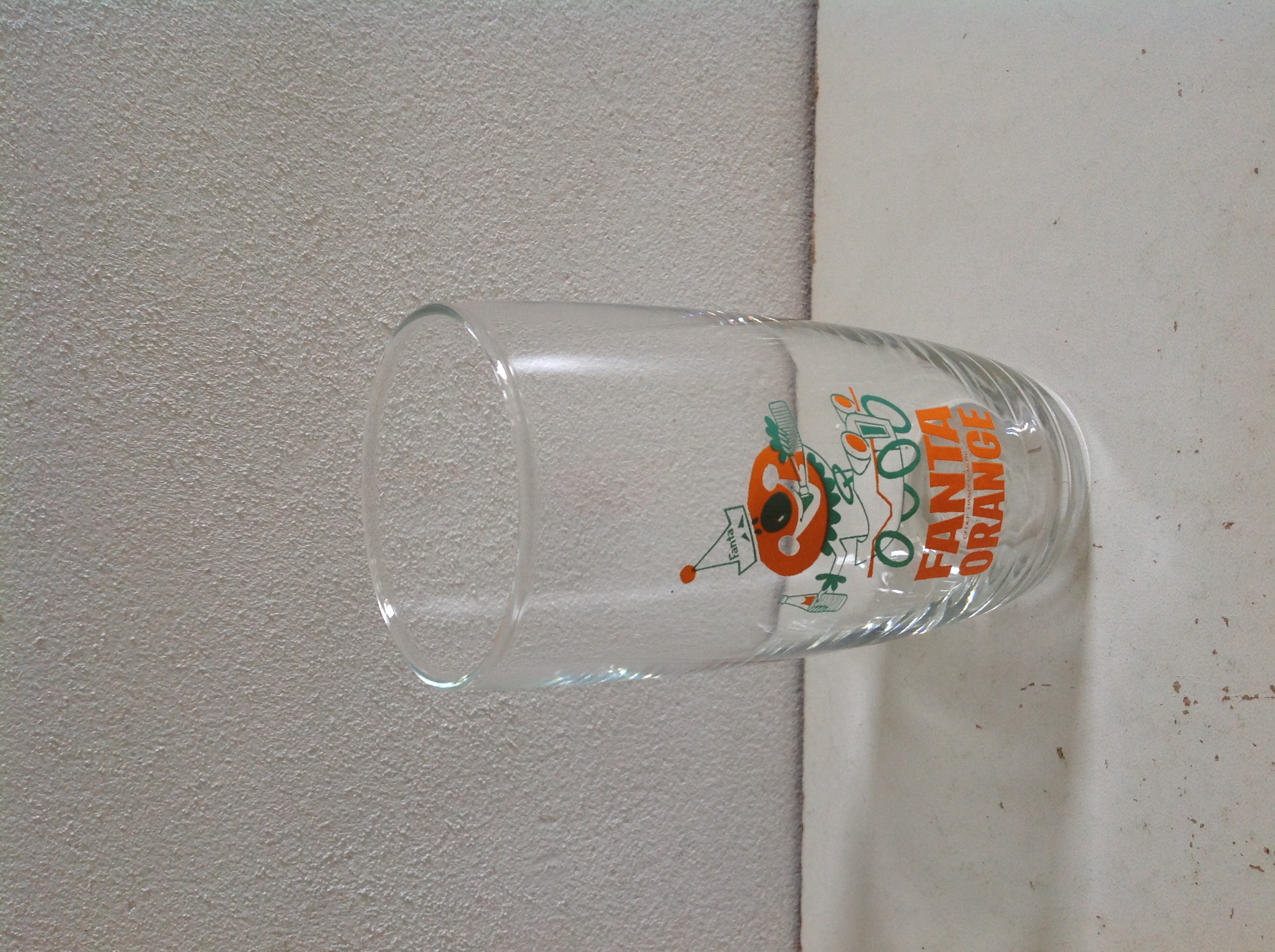 Set glazen. Fanta.