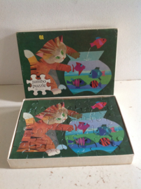 Puzzel. Kat en viskom.