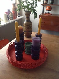 Stilleven met kaarsen.