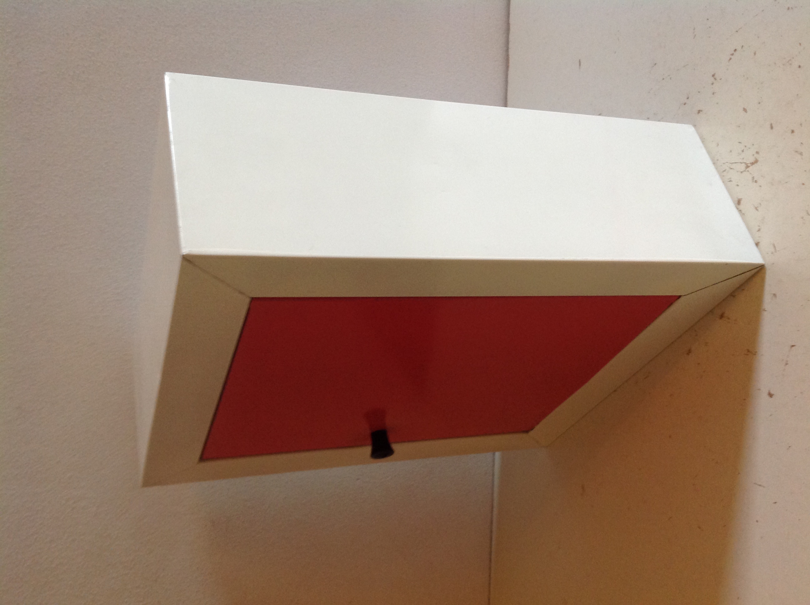 Badkamerkastje/medicijnkastje.