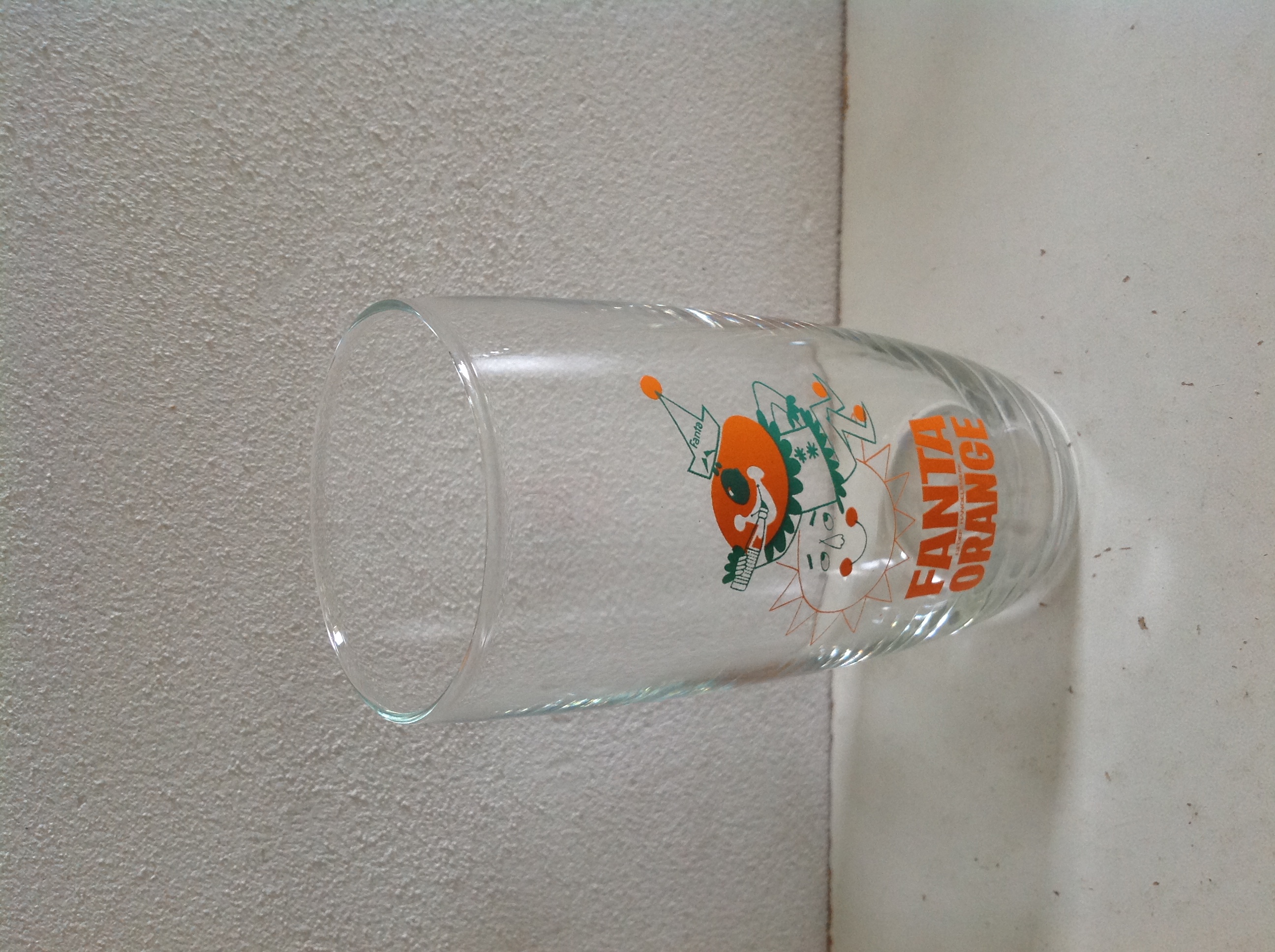 Set glazen. Fanta.