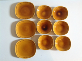 Set serveerschaaltjes.