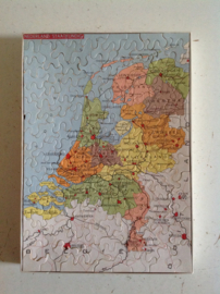 Puzzel. Aardrijkskunde.