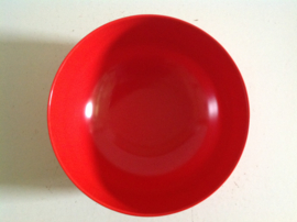 Schaal. Rood en groot. Deens design.